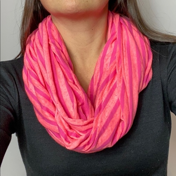 Old Navy pink stripe infinity scarf - Picture 1 of 2